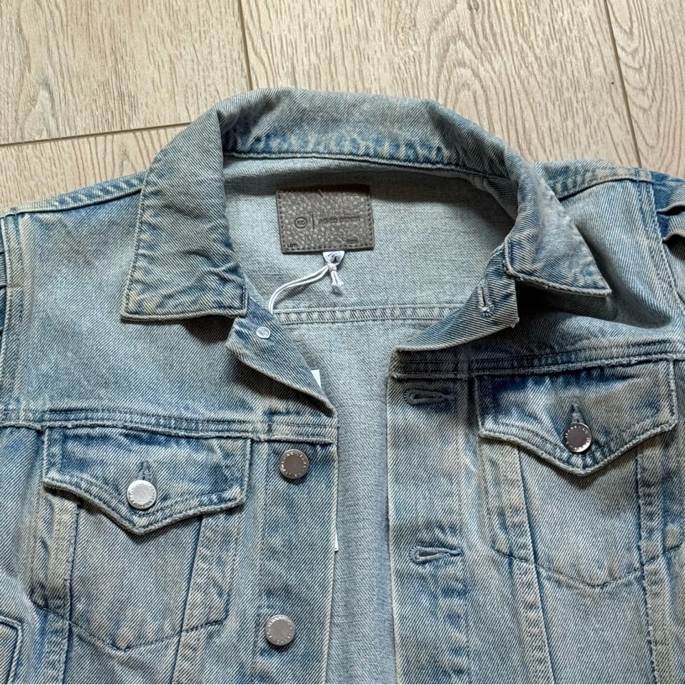 AG Adriano Goldschmied Sky Blue Jean Jacket - Picture 7 of 7
